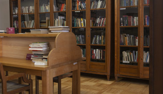 6 History Sources Reading Room